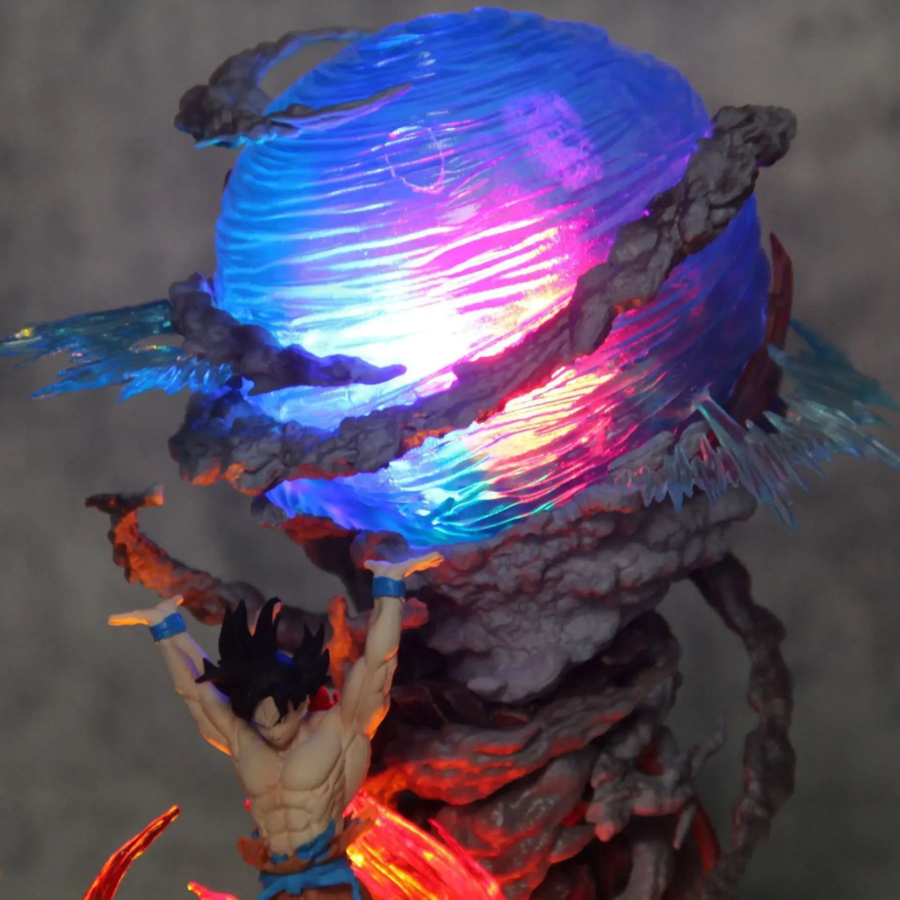 Goku Figure Luminária da Super Genki Dama 23cm