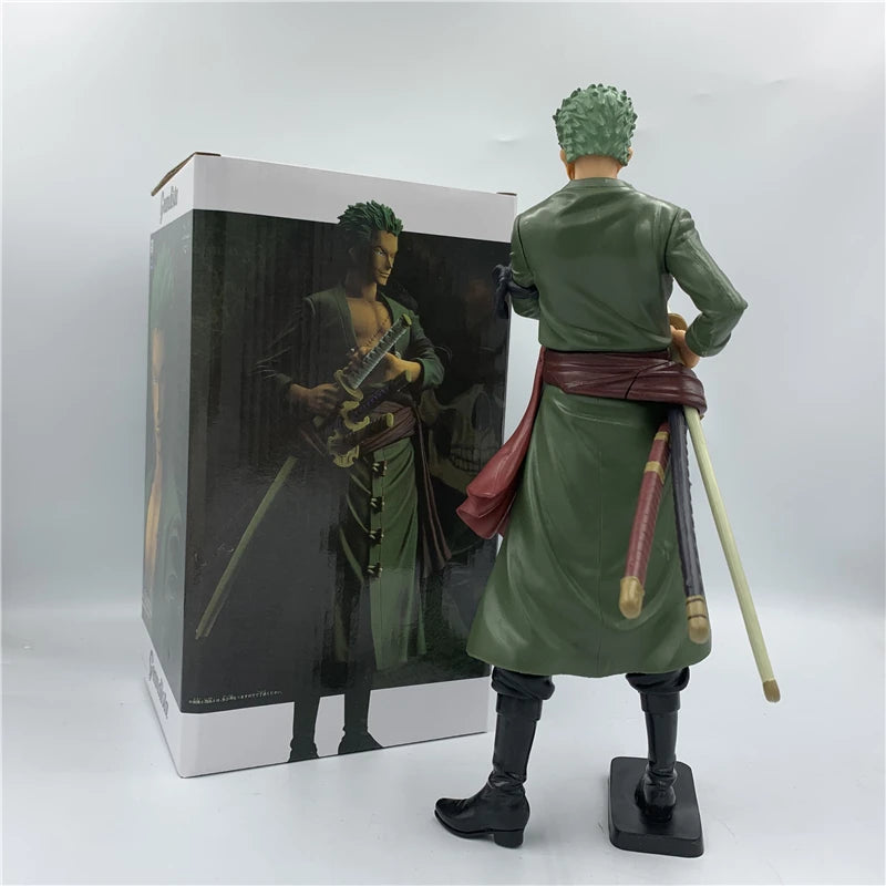 Figurine do Roronoa Zoro de 27 cm.