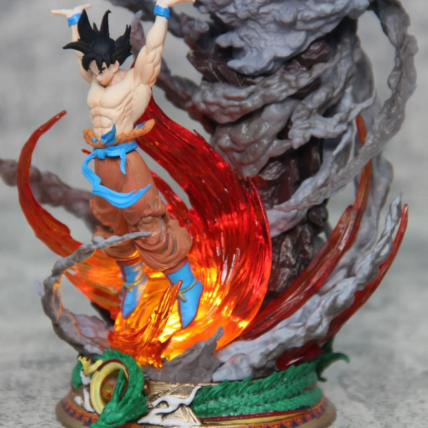 Goku Figure Luminária da Super Genki Dama 23cm