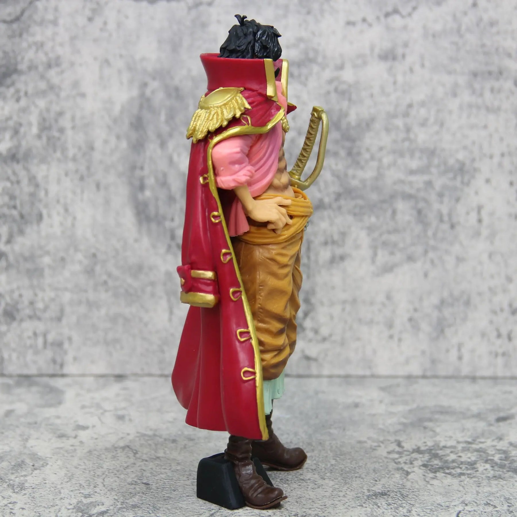 Figure do Gold Roger PVC 22CM