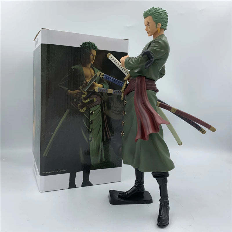 Figurine do Roronoa Zoro de 27 cm.
